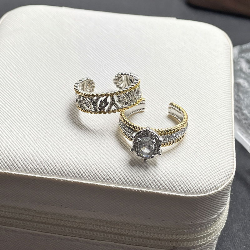 Italian high-end lace-trimmed two-color diamond-encrusted hollowed-out ring, adjustable for women, light luxury, versatile and exquisite ring Application Scenario