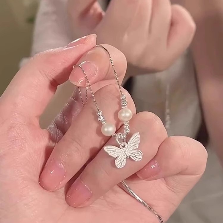 Pearl metal butterfly pendant necklace for women, a unique French retro style, simple and versatile, elegant neckchain and collarbone chain Specification drawing