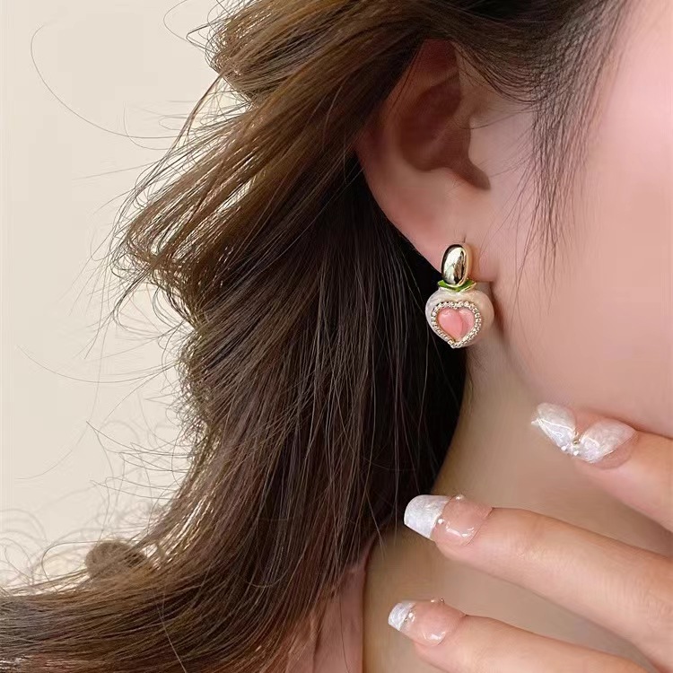 Pink Mist Sweetheart ~ Pink Peach Earrings for Women 2025 New Style Gentle and Sweet heart-shaped Stud earrings Light Luxury high-end earrings details Picture