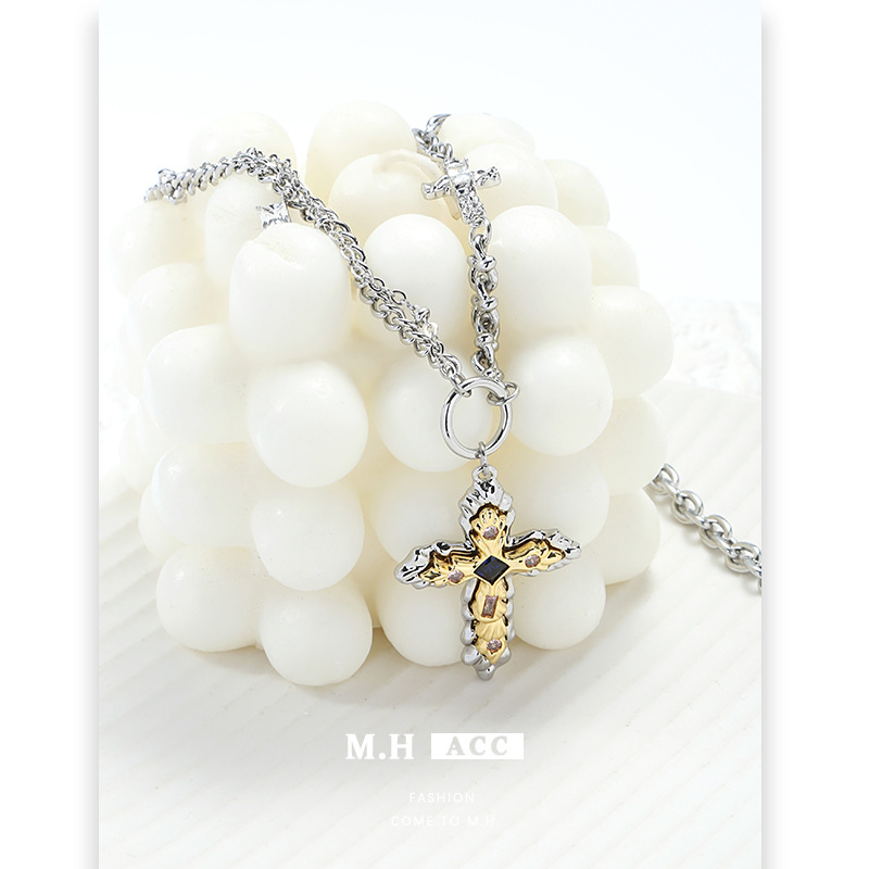 Hip-hop cross Zircon necklace, women's light luxury niche new collarbone chain, ins cool and individualistic style pendant wholesale Application Scenario