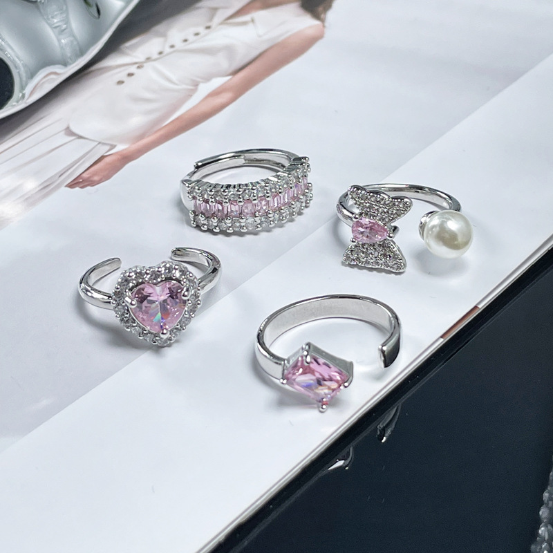 Light luxury, sweet and cool, spicy girl, high-end pink diamond heart-shaped opening ring, female butterfly, simple and elegant, niche and exquisite ring Application Scenario