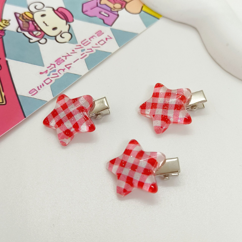 Ins-style red checkered heart-shaped five-pointed star duckbill clip, sweet and versatile, broken hair bangs clip, side clip hairpin headwear Specification drawing