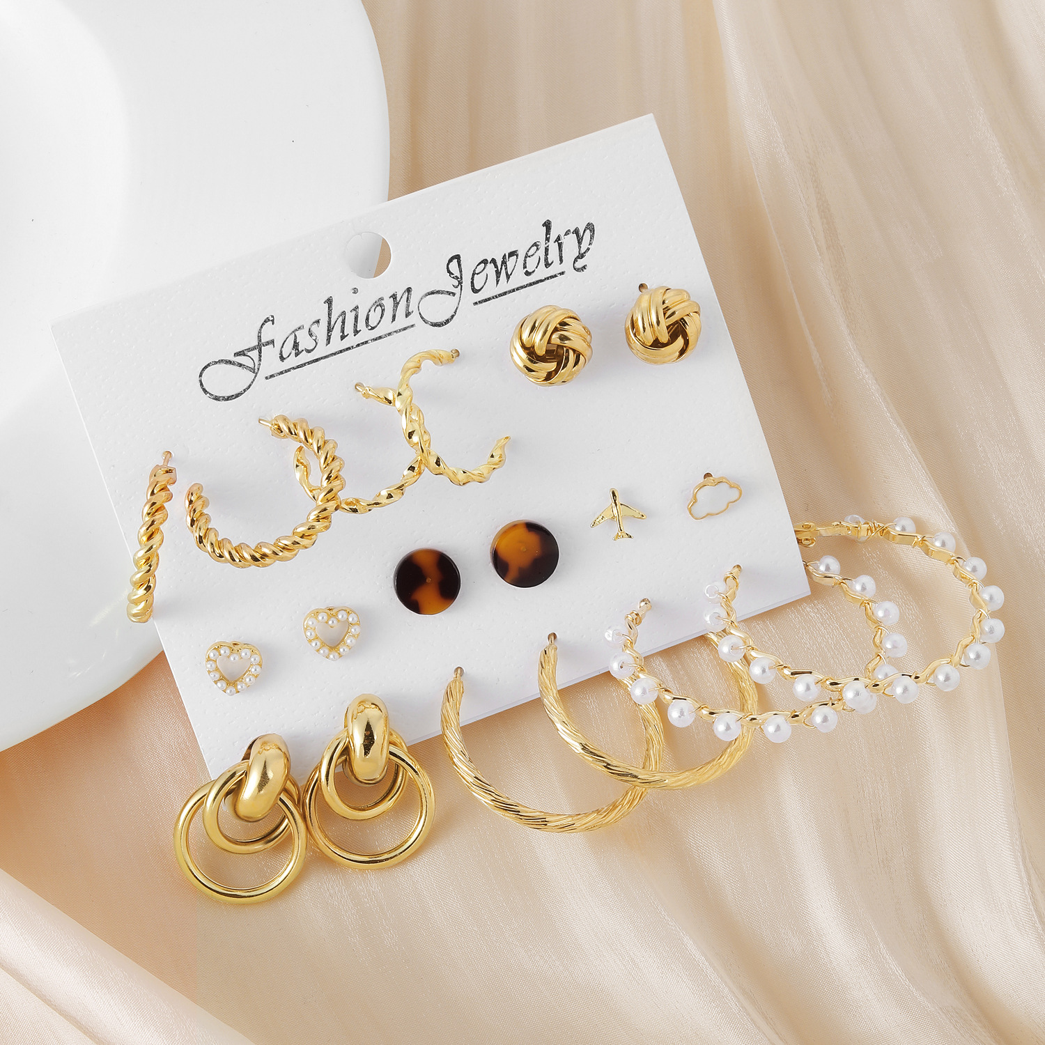 European and American cross-border creative, simple and elegant women's jewelry set, airplane white cloud stud earrings, pearl earrings 9-piece batch details Picture