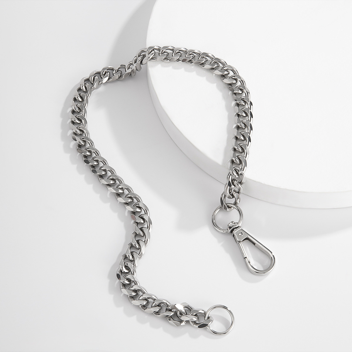 European and American cross-border fashion and creative accessories, minimalist style aluminum chain single-layer necklace, personalized street style trendy girl necklace Specification drawing