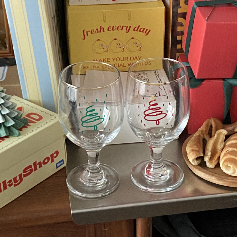 French retro and elegant Christmas tall glass, ins atmosphere red wine glass, champagne glass, juice glass gift Item Picture