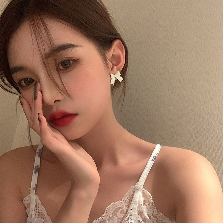 Bow stud earrings for women's summer 2025 new trendy texture earrings, simple and niche design sense earrings Specification drawing