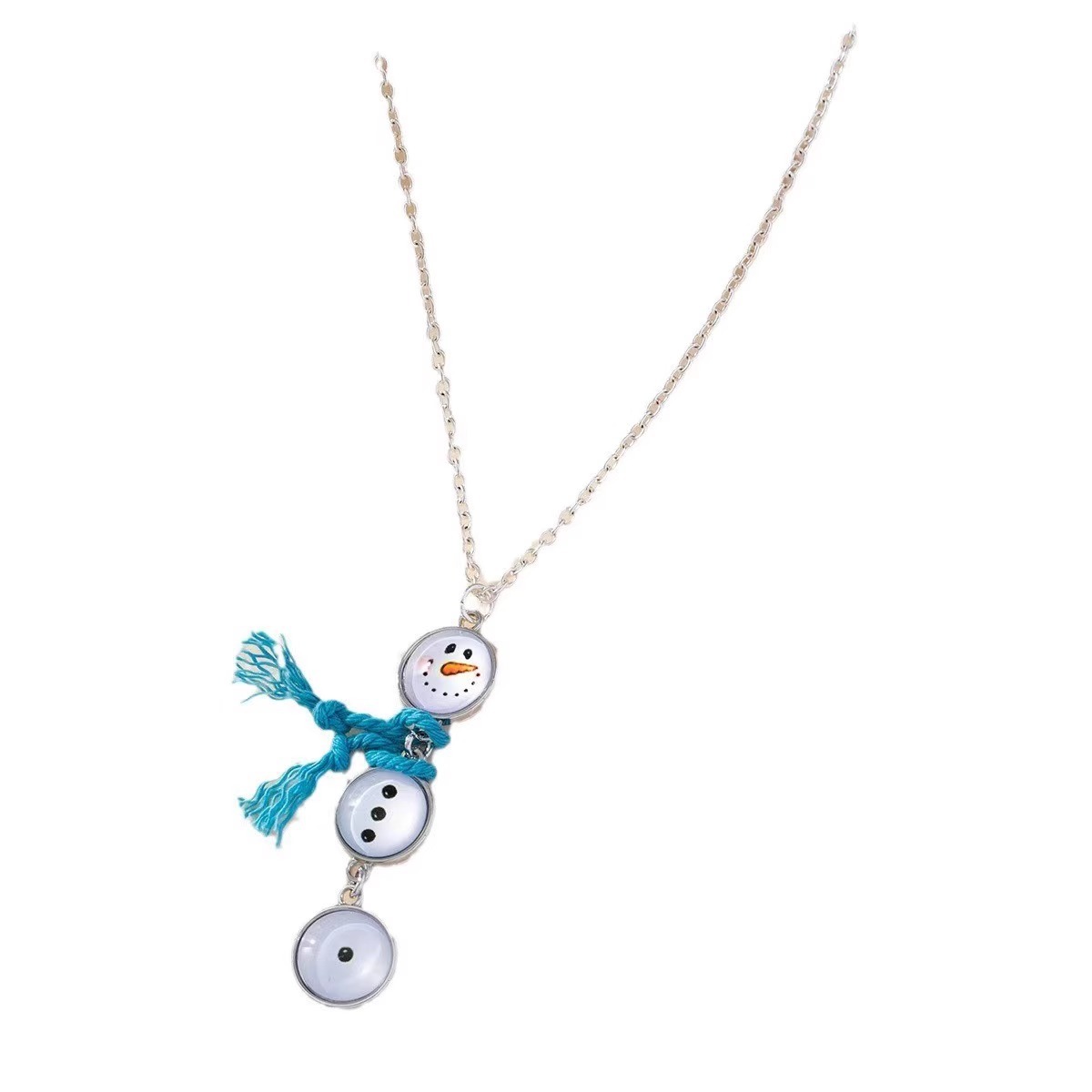 Autumn and winter design sense white snowman button necklace for women, simple, cute, retro and fashionable Christmas sweater chain Item Picture