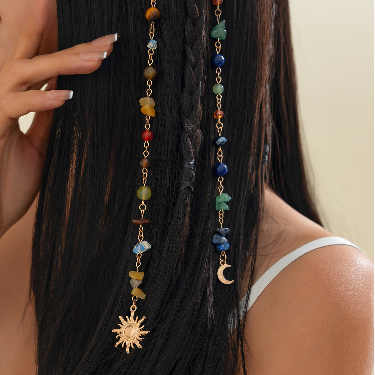 European and American cross-border accessories, tassel braided hair chains, hair chains, diverse turquoise, crystal, crushed stone, dreadlocks, hair accessories, fashionable headwear Application Scenario