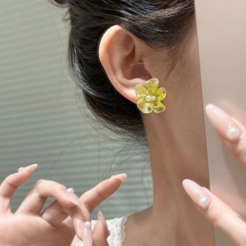 Summer is simply amazing! Summer light and fresh fluorescent yellow resin flower ear studs, versatile and super atmospheric earrings for women details Picture