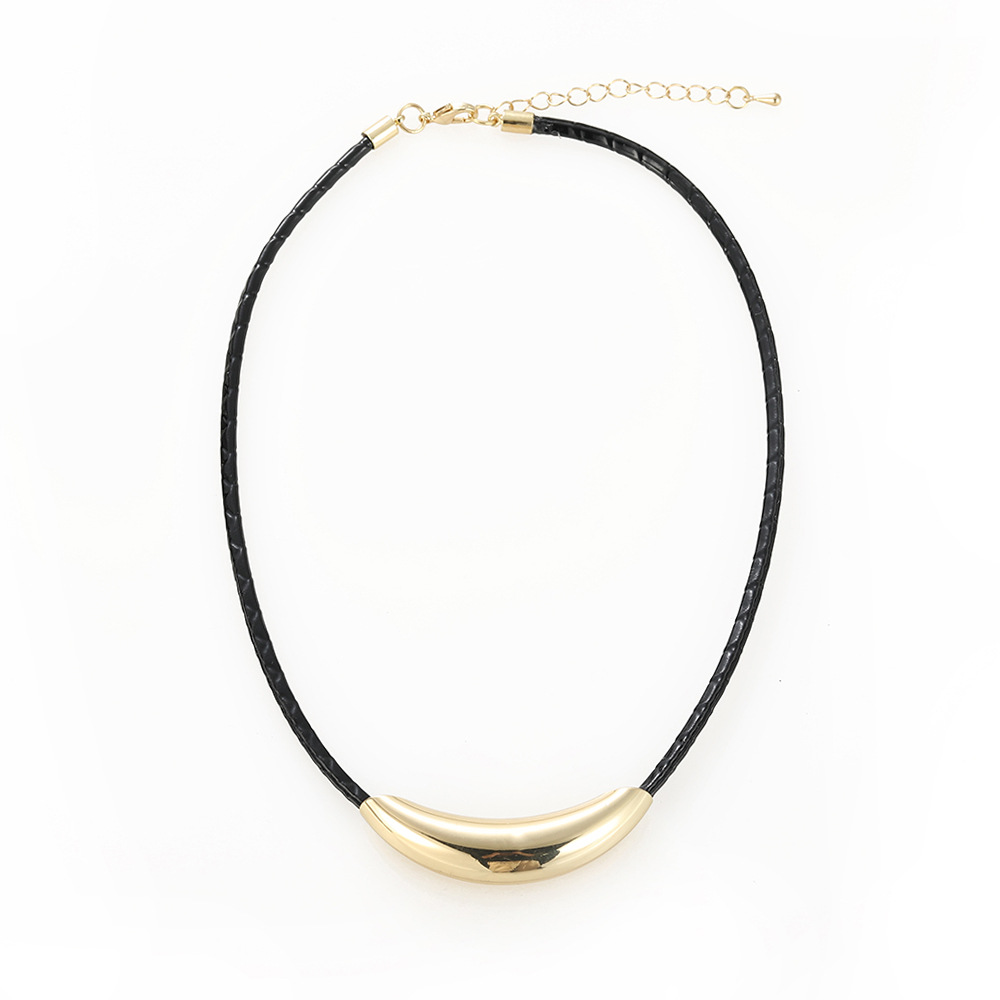 New European and American style leather rope necklace, fashionable and elegant, niche geometric item hip-hop pendant collarbone chain wholesale Specification drawing