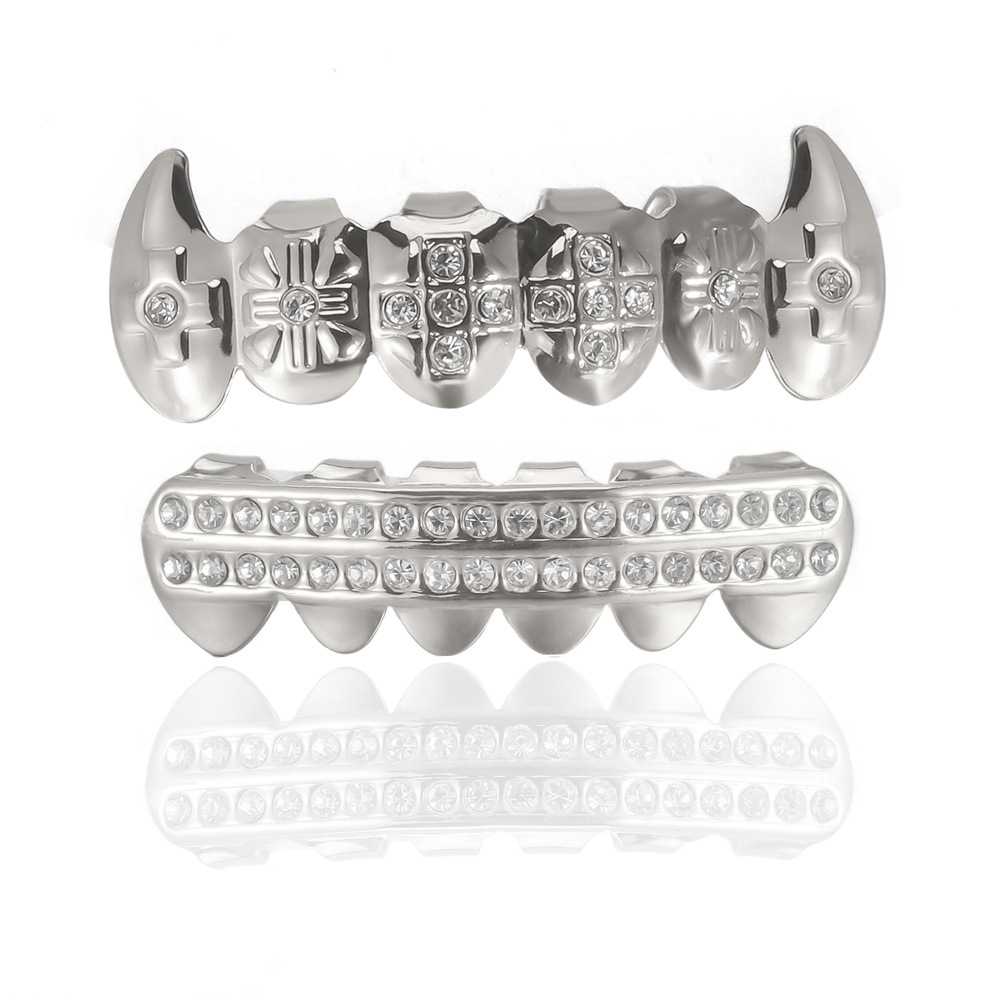The manufacturer supplies buck teeth, colored diamonds, hip-hop teeth, Halloween props, dentures, HIPHOP trendsetters, and nightclub braces details Picture