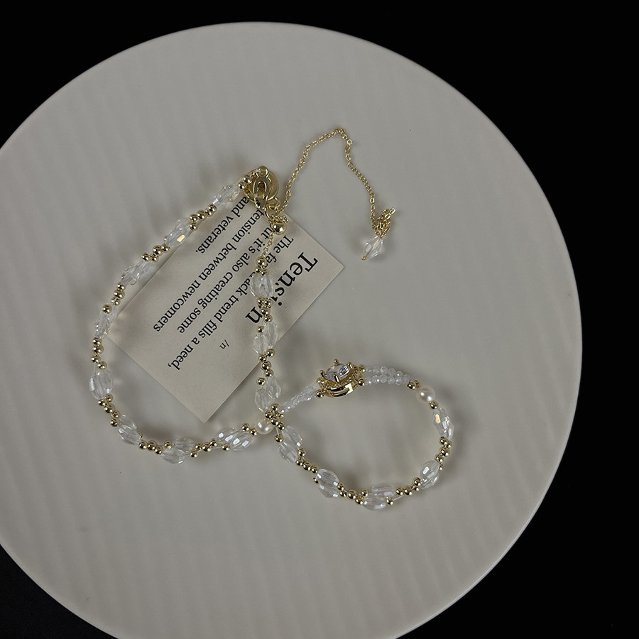Cut crystal freshwater pearl necklace for women, new round collarbone chain, light luxury and niche necklace details Picture