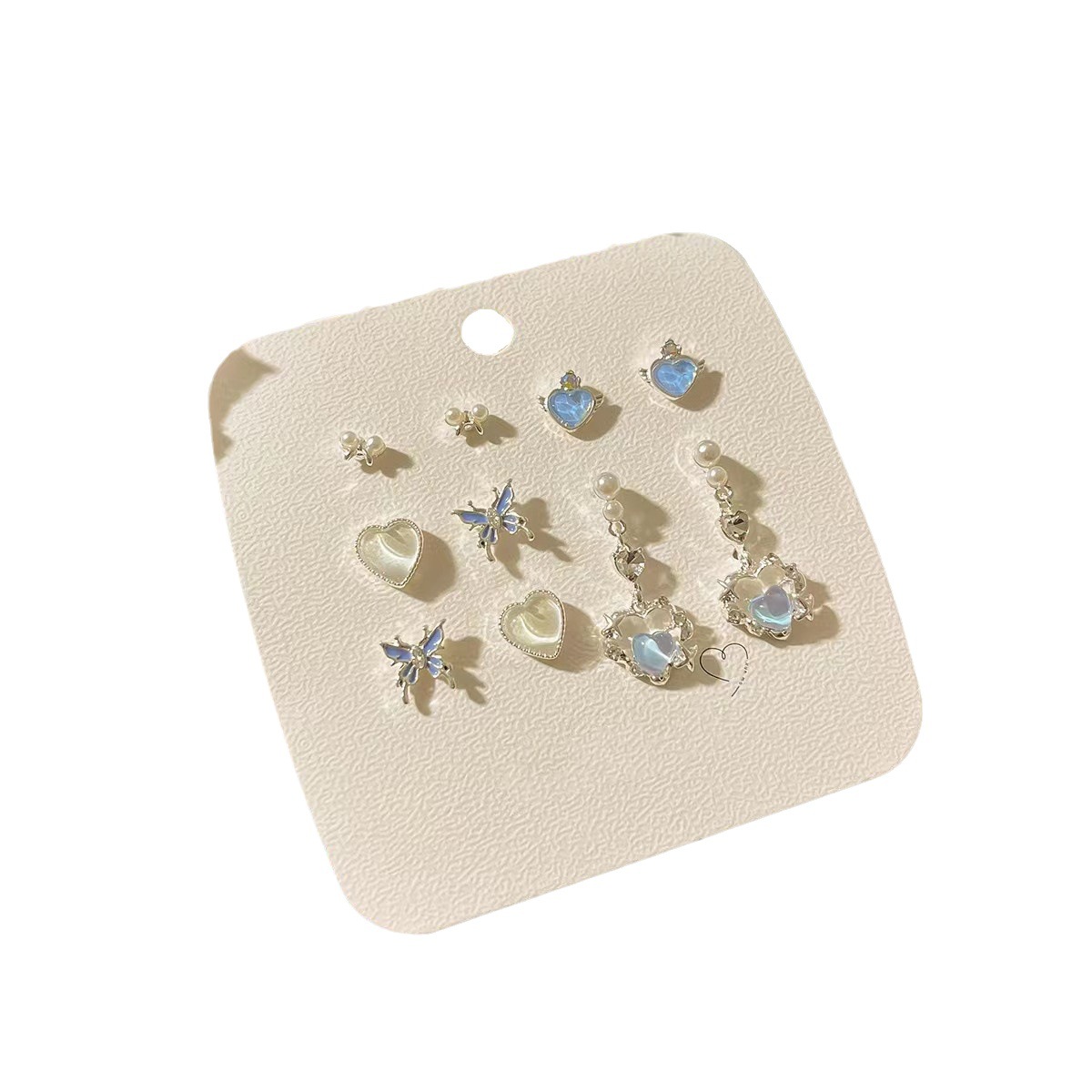Sweet and Cool Aurora Heart Set Earrings, versatile earrings for women, simple, small and exquisite new pendant earrings Item Picture