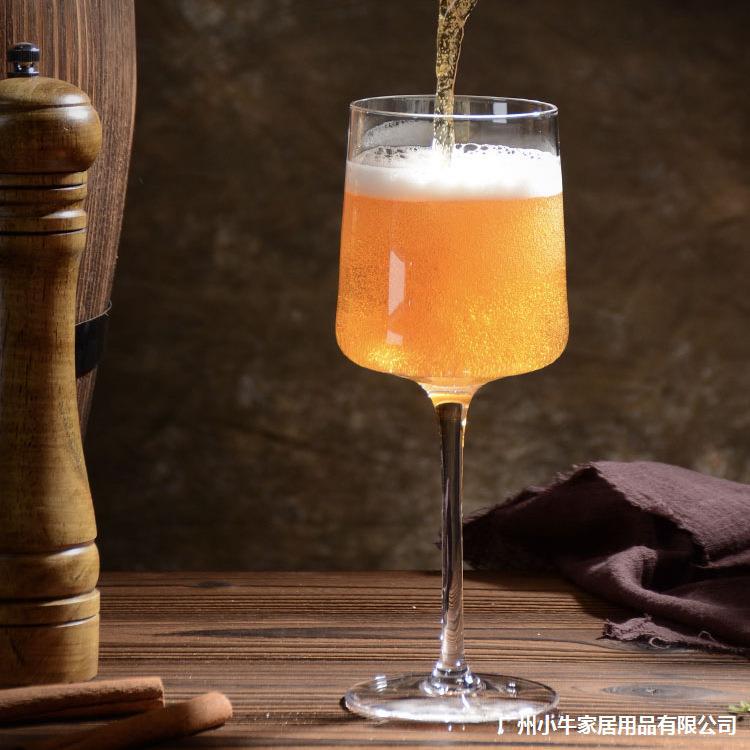 Wholesale of creative straight red wine glasses, glass beer glasses, highball glasses, champagne glasses and personalized sparkling juice glasses Application Scenario