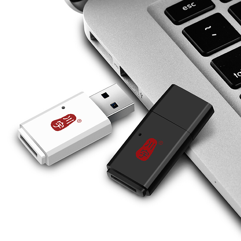 Chuanyu C308 Mobile phone MicroSDTF truck-mounted portable card reader USB 3.0 high-speed transmission card reader Specification drawing