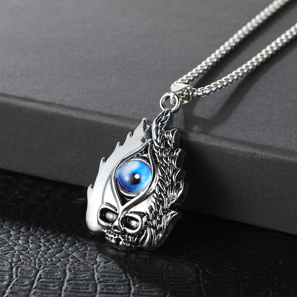 Wholesale of new European and American style Devil's Eye necklace, men's personalized and trendy hip-hop skull pendant sweater chain Specification drawing