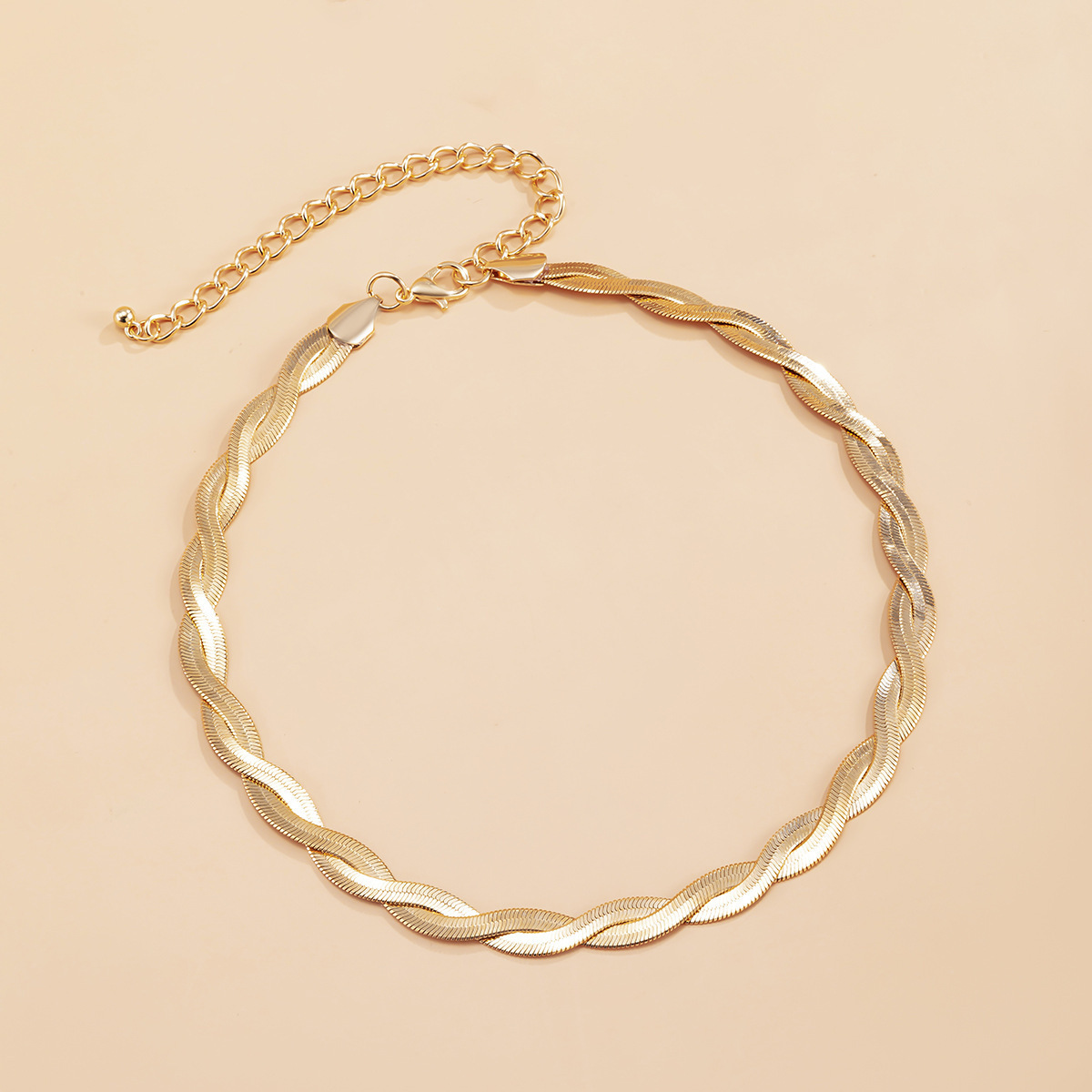 A simple and retro double-tassel necklace from Europe and America, a unique square flat snake bone chain combination necklace for women Specification drawing