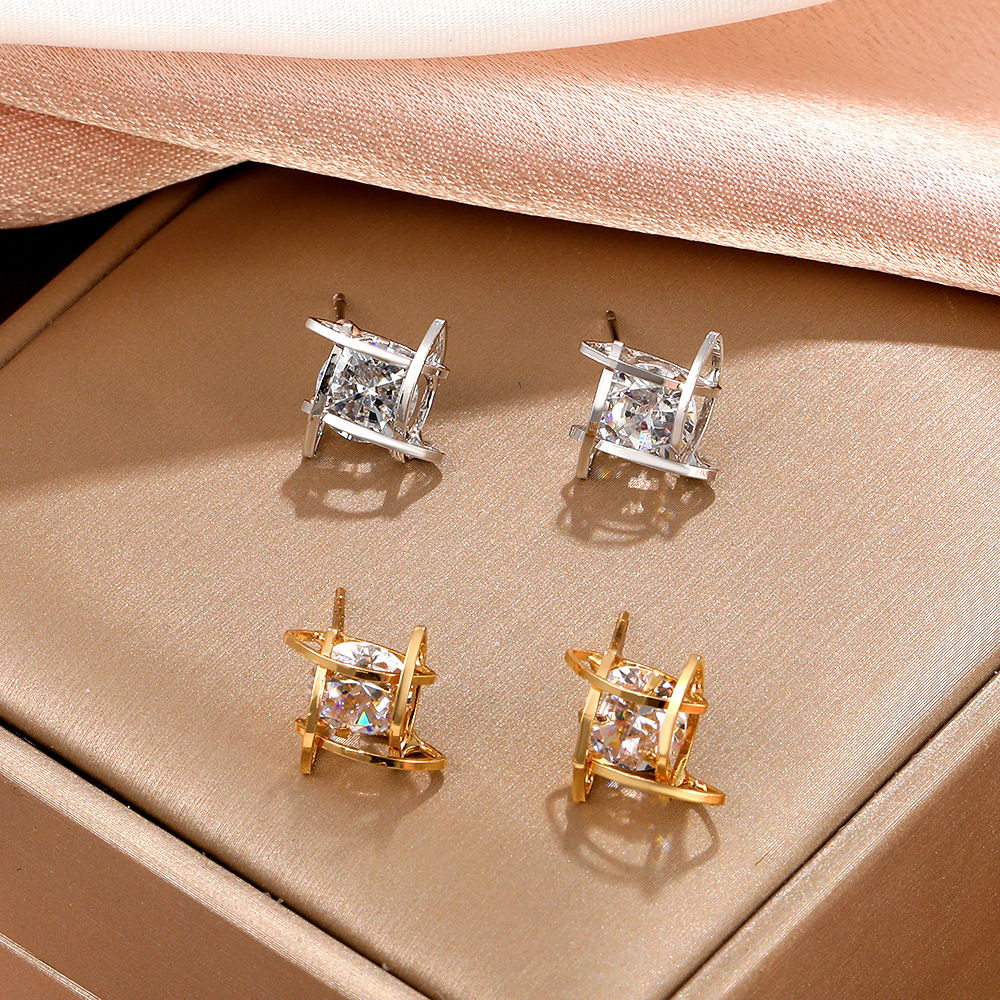 New Zircon geometric stud earrings for cross-border trade, simple and niche square earrings from Japan and South Korea, fashionable and versatile earrings for women full figure