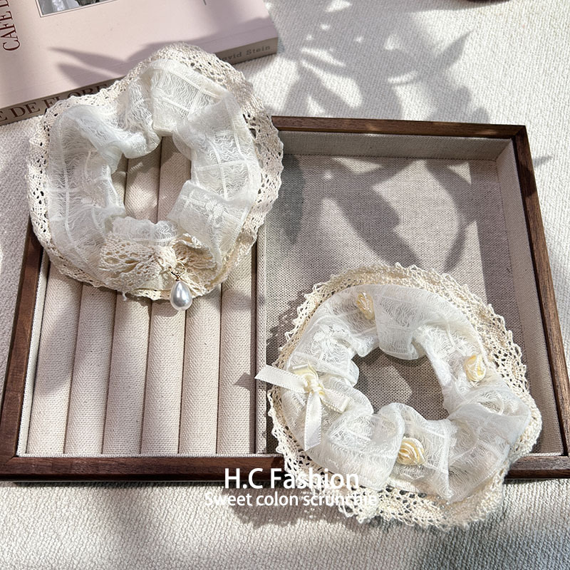 Retro French milk white lace large intestine hair tie, gentle and sweet ponytail, rubber band bun, hair tie accessory full figure