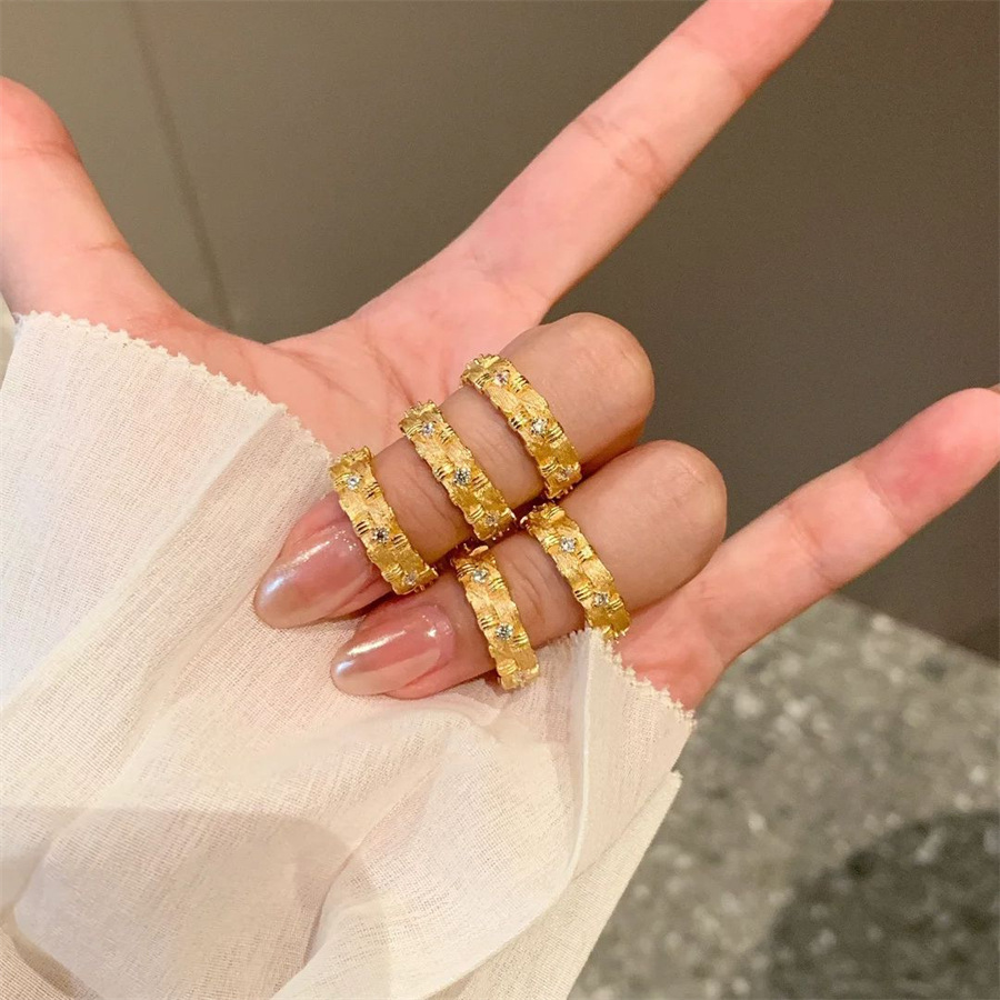 Old money style vintage woven brushed zircon ring, a retro and high-end index finger ring for women, exquisite and elegant, versatile ring full figure