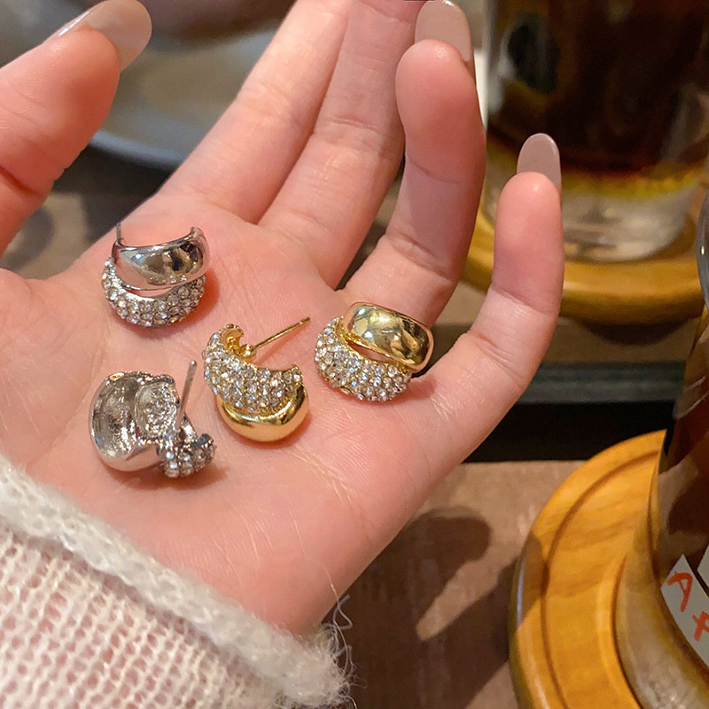 French retro full-diamond arc-shaped double-layer stud earrings for women, light luxury, exquisite and niche design sense, high-end earrings and elegant earrings Specification drawing
