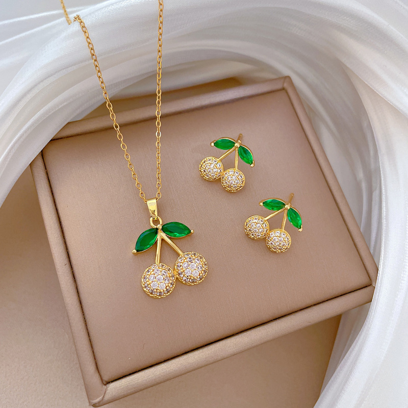 【 Titanium Steel 】 Green Leaf Cherry Necklace Earrings Set, Light Luxury, slightly inset, Personalized and elegant Banquet Earrings and Necklaces combination full figure
