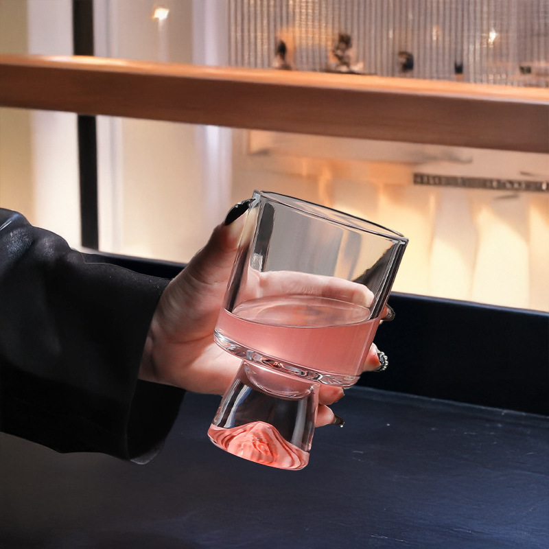 Pink limited edition mountain glass cup, high-end, niche, slightly tipsy cup, highball cup, wine glass, dessert coffee cup, beverage cup Specification drawing