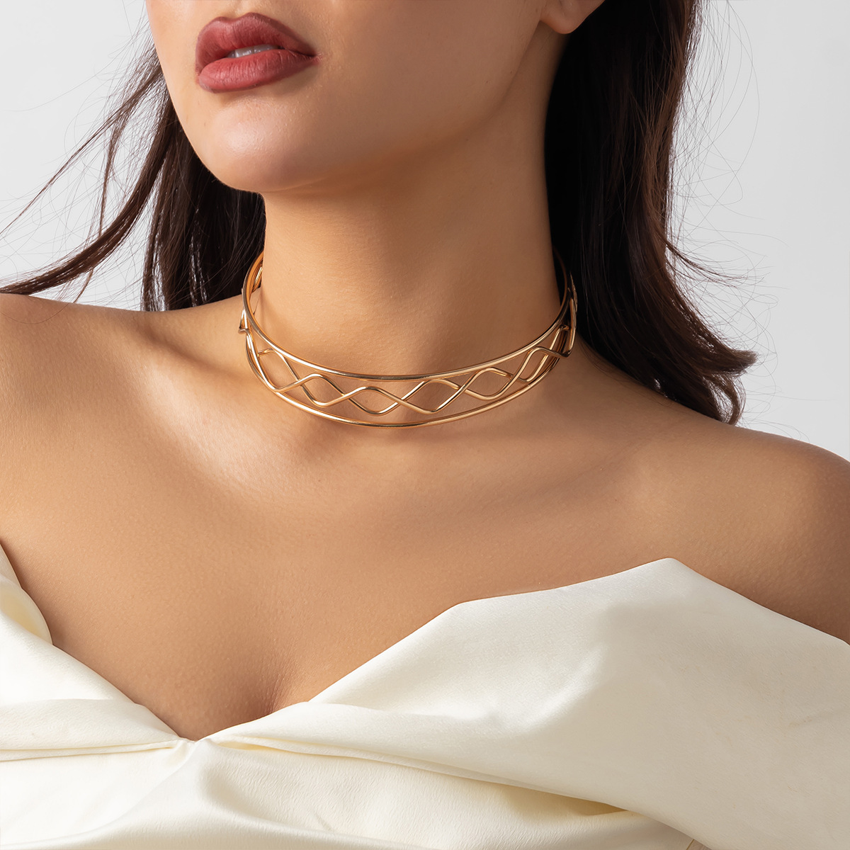 European and American cross-border jewelry, niche design sense geometric chain necklace, sweet and cool female style, unique choker necklace details Picture