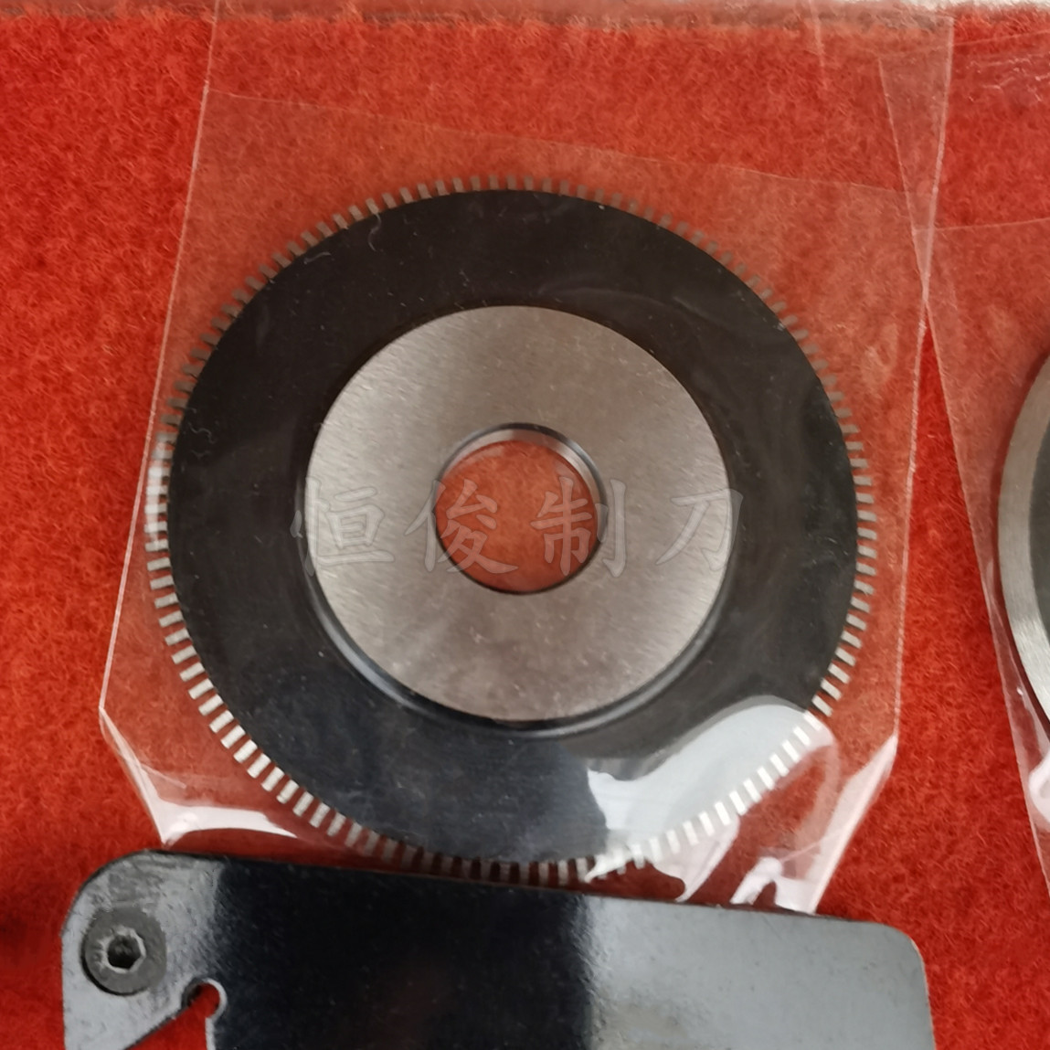 Pneumatic knife rest, precision pneumatic slitting knife rest, circular knife bearing blade, aluminum alloy slitting, pneumatic slitting knife rest Application Scenario