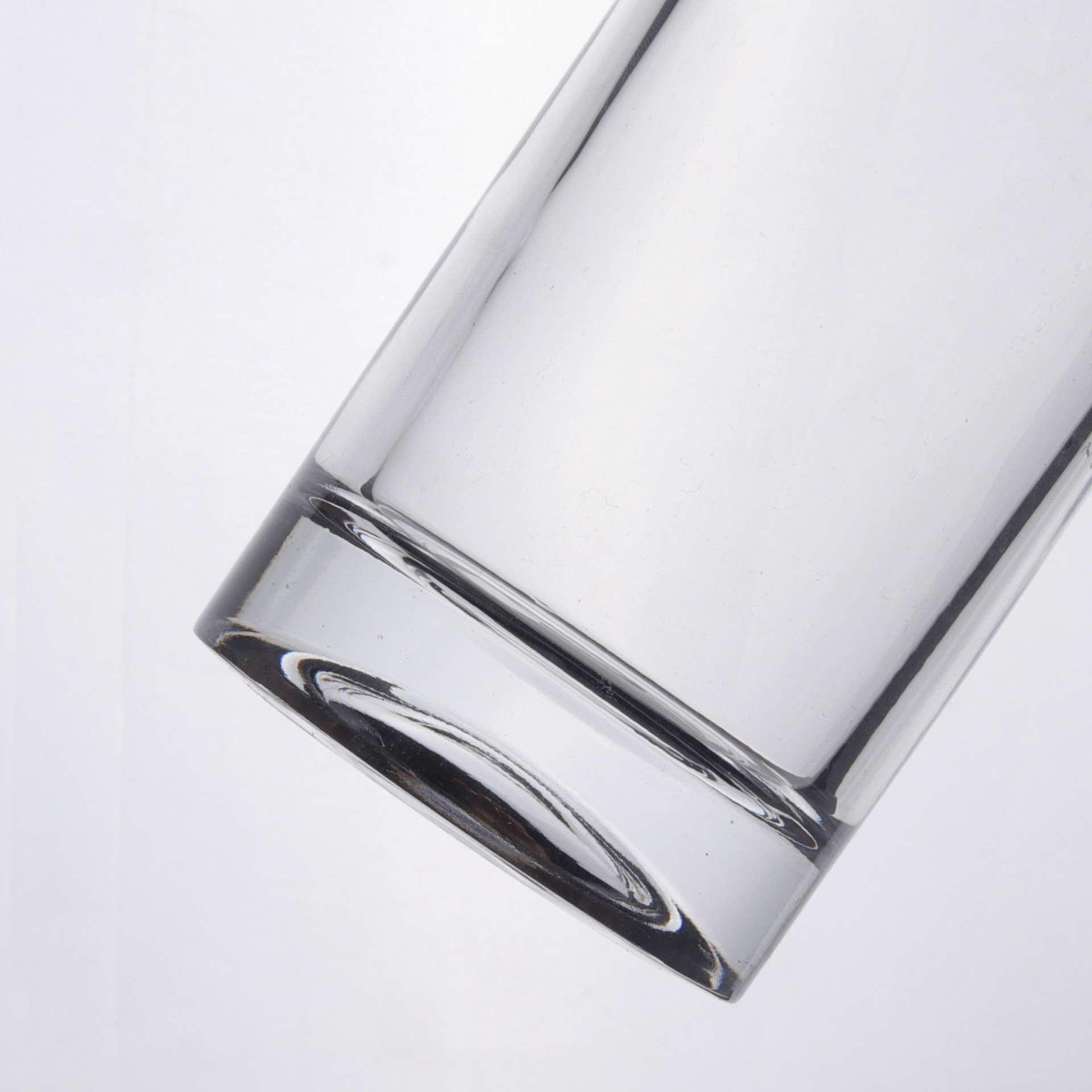 Straight glass water cups, juice cups, household breakfast milk cups, tea cups, special beer cups for food stalls and restaurants Specification drawing
