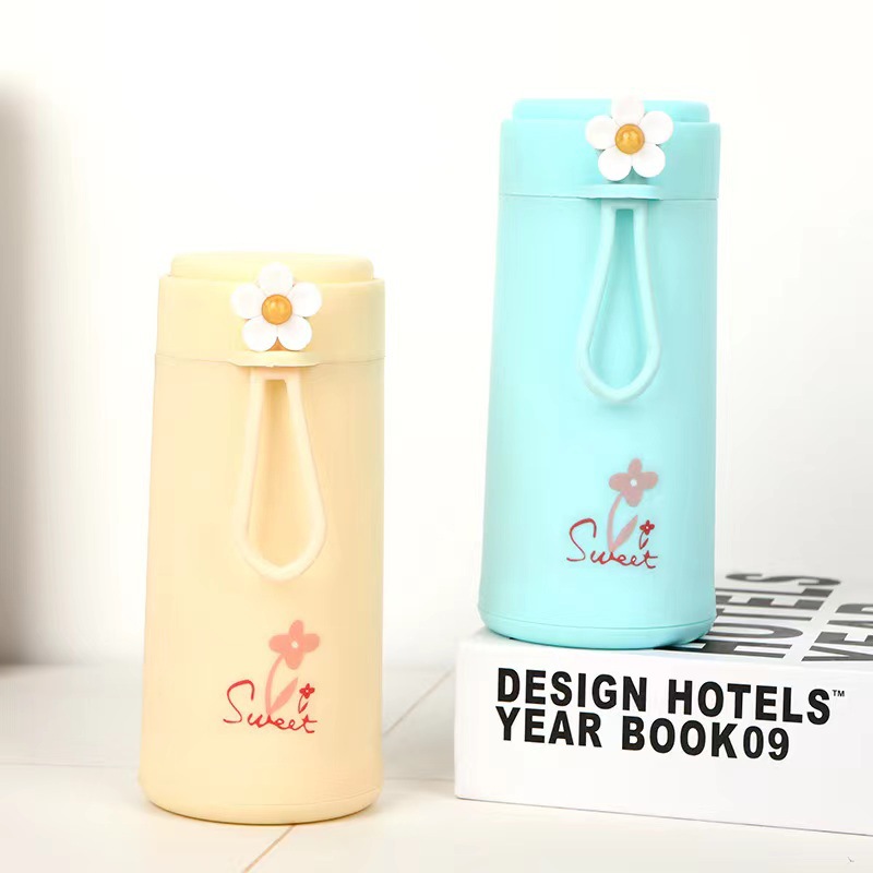 Floral fragrance plastic glass cup, double-layer heat-insulating water cup, anti-scald, cute and creative gift cup, portable hand-held student drinking cup Specification drawing