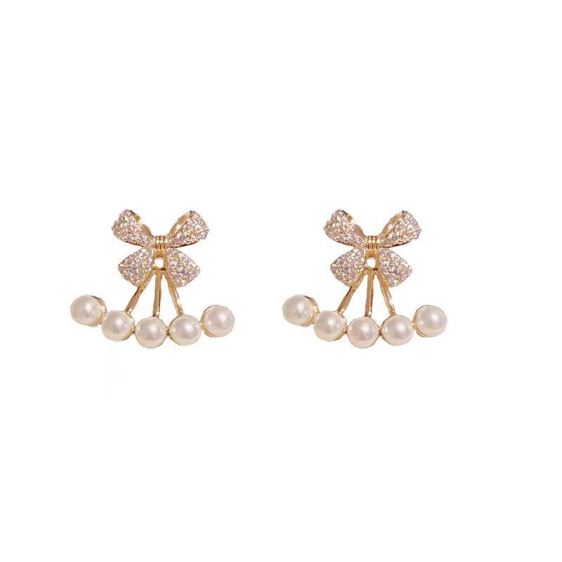 A pair of women's niche design bestseller earrings with two bow pearl stud earrings, a new bestseller in 2025 Item Picture