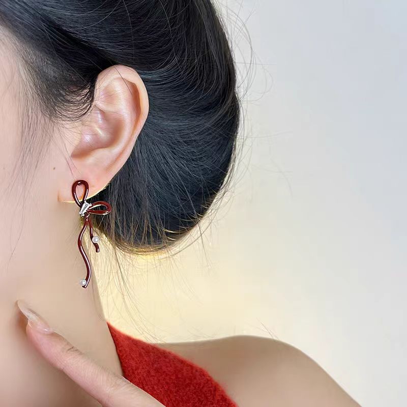 Ankela red bow zircon pearl stud earrings, retro and fashionable Hong Kong style for women, versatile commuting earrings and earrings Specification drawing