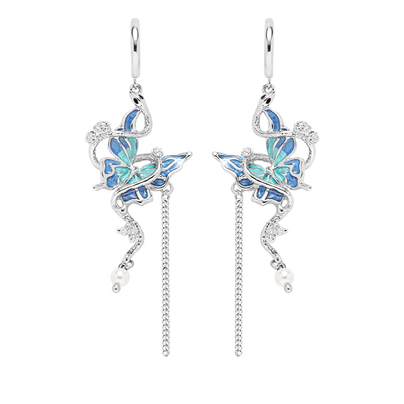 925 Silver Needle Butterfly and Snake Earrings, Korean-style high-end, cool, ins style, versatile earrings, fashionable and light luxury earrings for women Item Picture