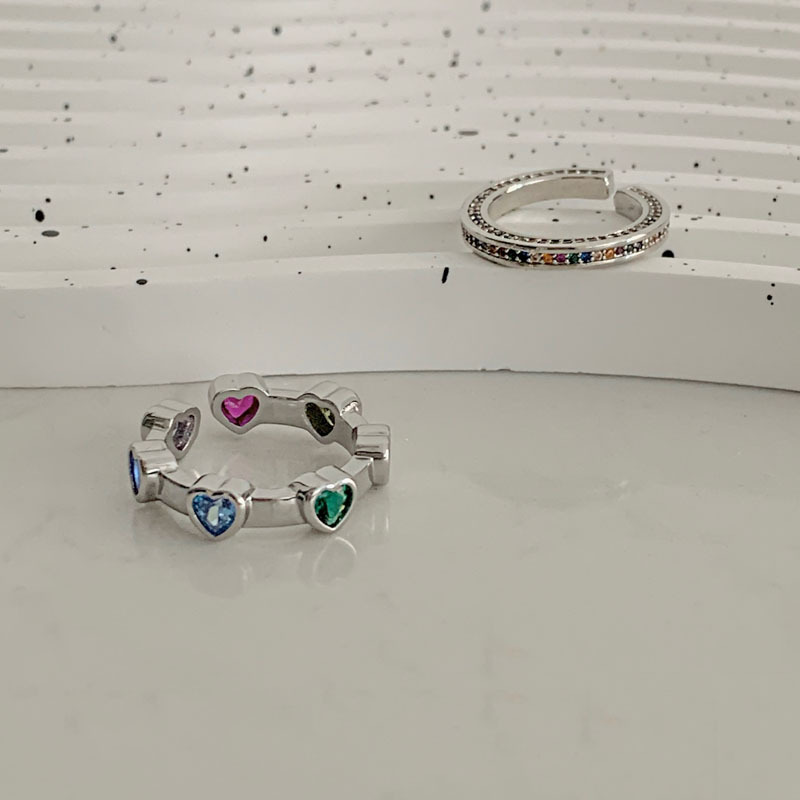 ins Cold and elegant, light luxury, colorful heart-shaped zircon open ring, a niche design for women, with a unique and versatile style Application Scenario