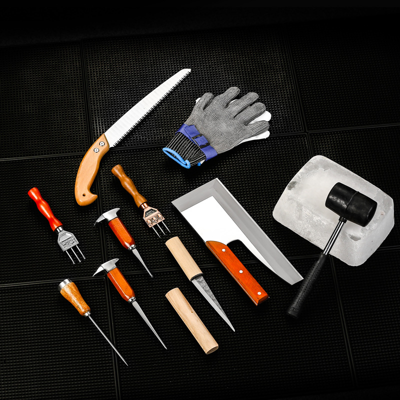 Bar-specific ice-breaking tools: ice knife, serrated ice saw, ice-breaking hammer, three-pronged ice cone, single-head ice cone, ice chisel full figure