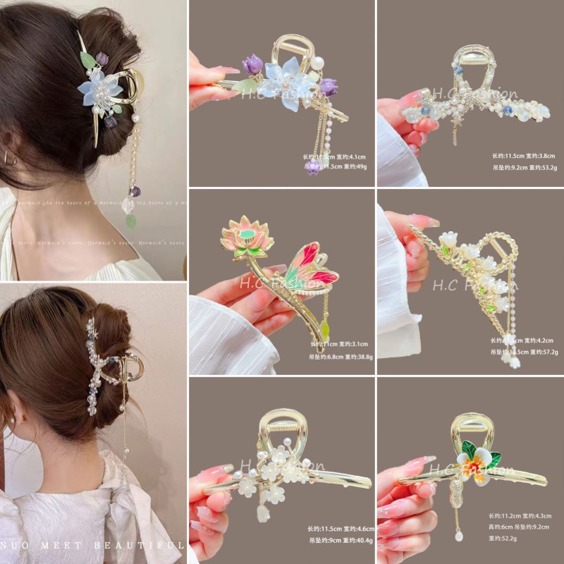 High-end camellia tassel hairpin for women, large Korean light luxury shark clip headpiece hairpin full figure