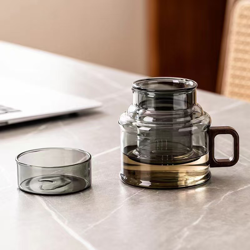 High borosilicate glass squat pot, thickened heat-resistant tea water separator pot, fruit flower teapot, cold brewing water bottle, coffee cup full figure