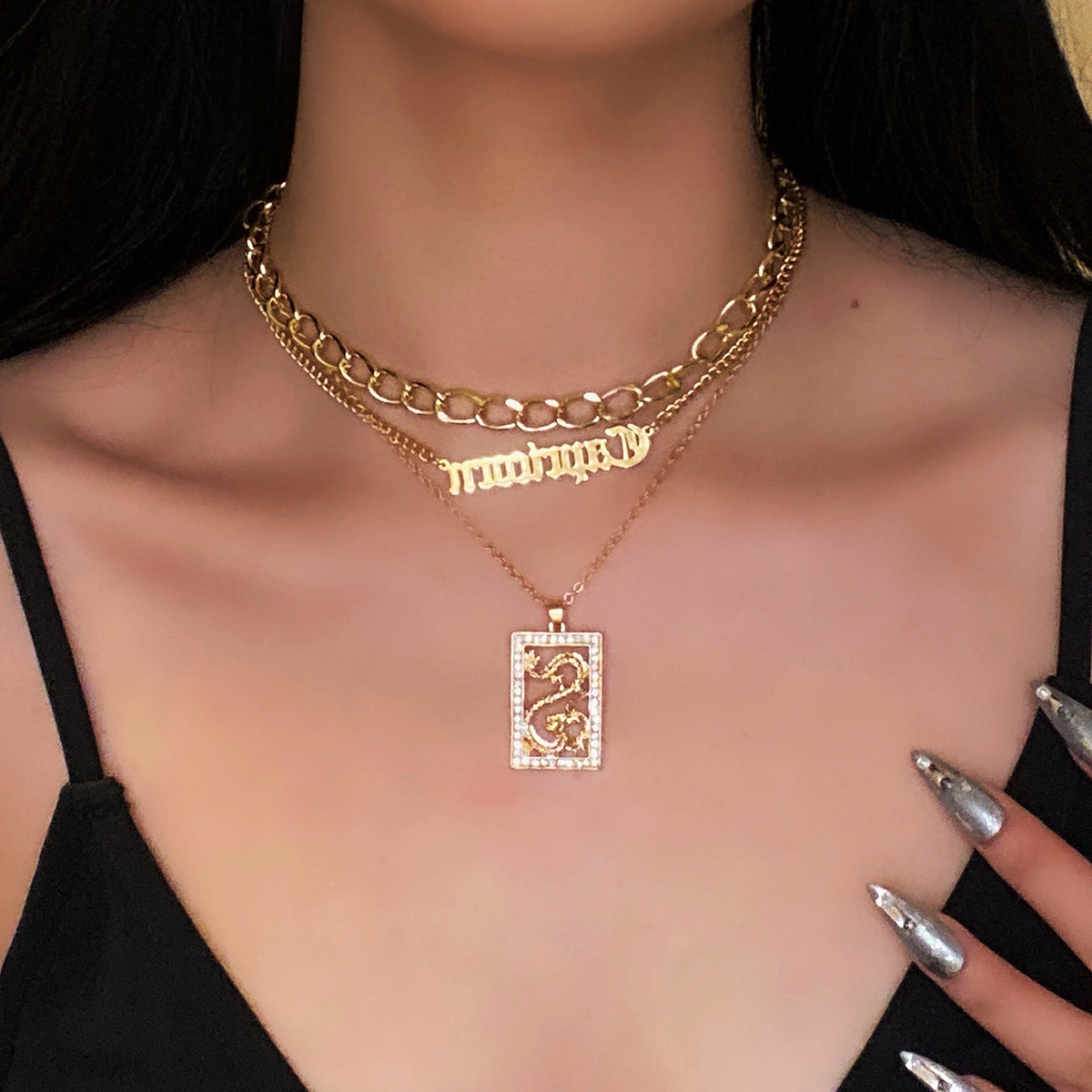 European and American cross-border jewelry, fashionable and elegant tassel necklace for women, simple diamond-encrusted dragon-shaped tag letter necklace set Specification drawing