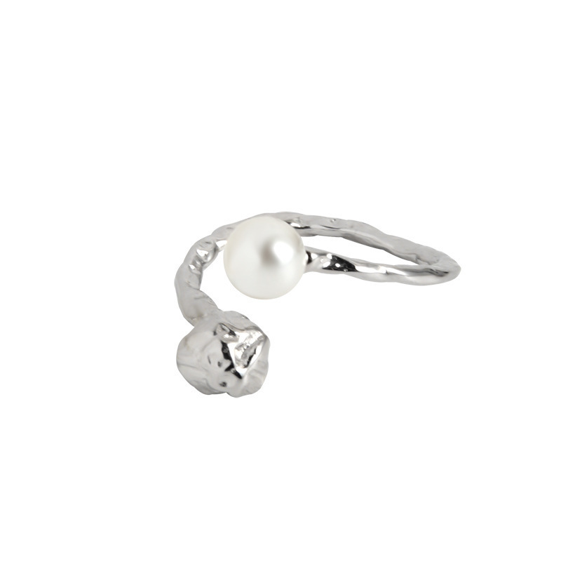 A niche and cold style pearl ring, a fashionable, individualistic and versatile trendy open-mouth ring for women, new release in 2023 Item Picture