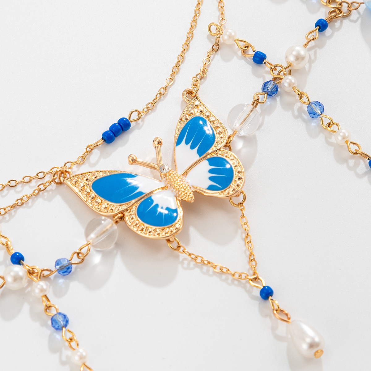 A cross-border jewelry necklace from Europe and America with a unique beaded design, sweet and cool y2k butterfly choker, and a thousand seal style dopamine necklace Application Scenario