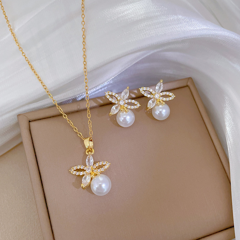 【 Titanium Steel 】 Necklace and earring set, light luxury, full diamond, flower and pearl, personalized and elegant banquet earrings and necklaces Specification drawing