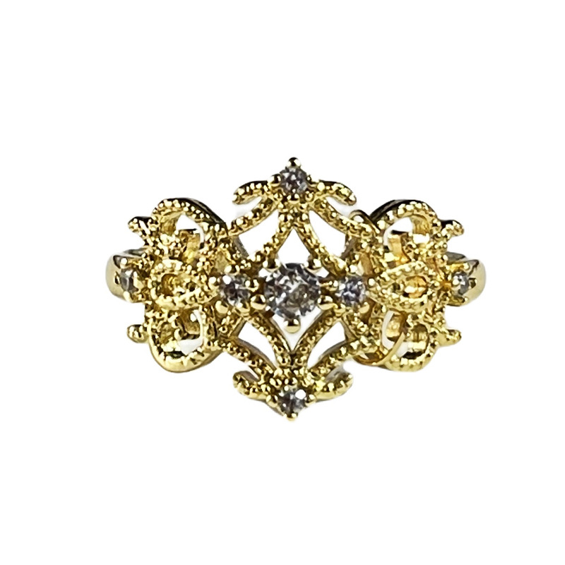 A new Chinese-style retro lace hollowed-out high-end open ring with a feminine charm, a court Instagram niche design ring Item Picture