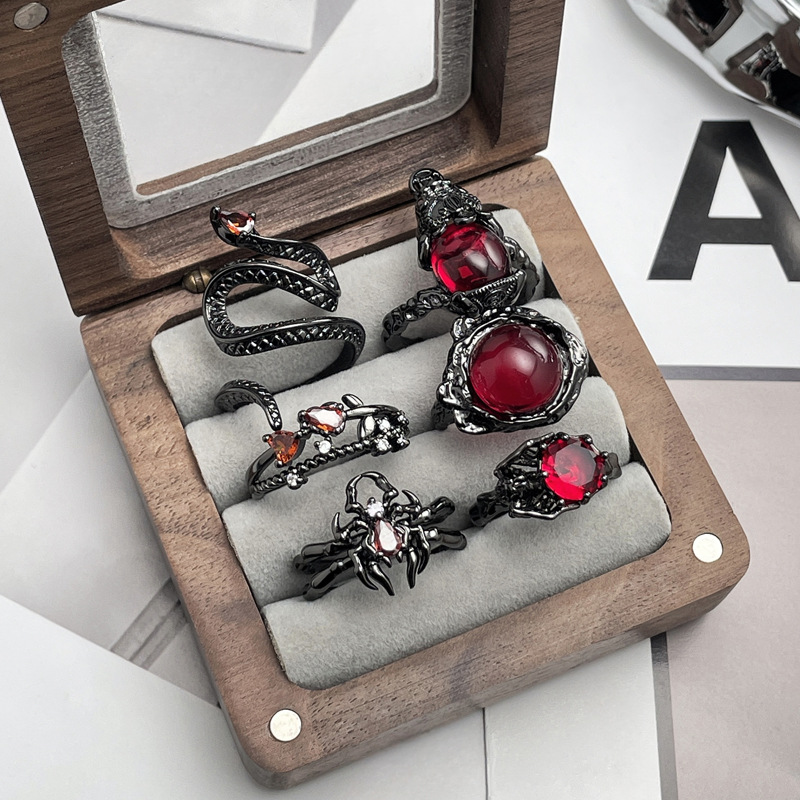 Cross-border European and American dark style snake-shaped spider alien punk open ring, unique female hip-hop niche design ring details Picture