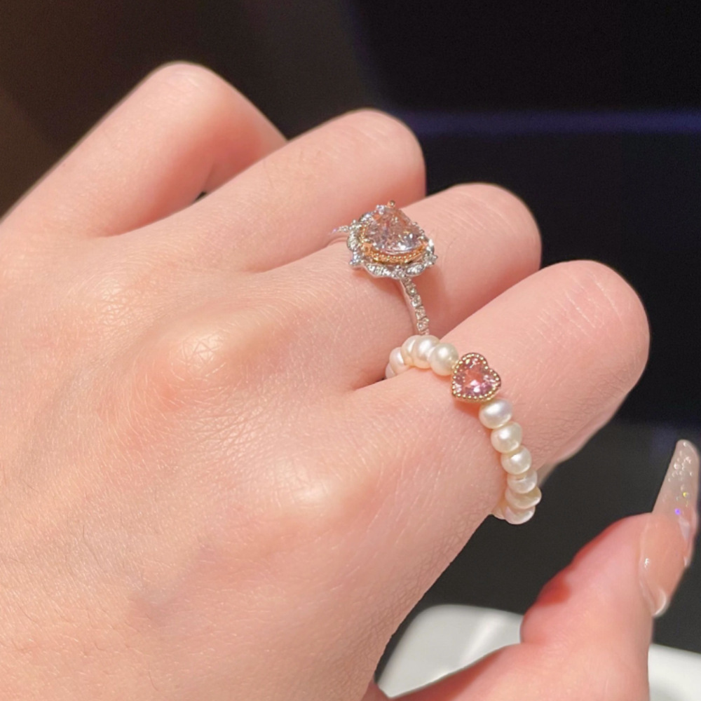 A pink heart-shaped zircon pearl ring for a runaway princess, a rare and high-end index finger ring for women, with a sweet and versatile temperament details Picture
