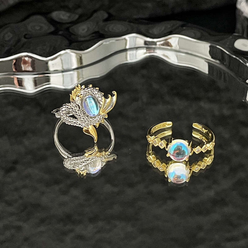 Guardian Dragon-shaped three-dimensional relief ring, with a neutral style, unique personality and niche design sense, is a finger ring accessory Specification drawing