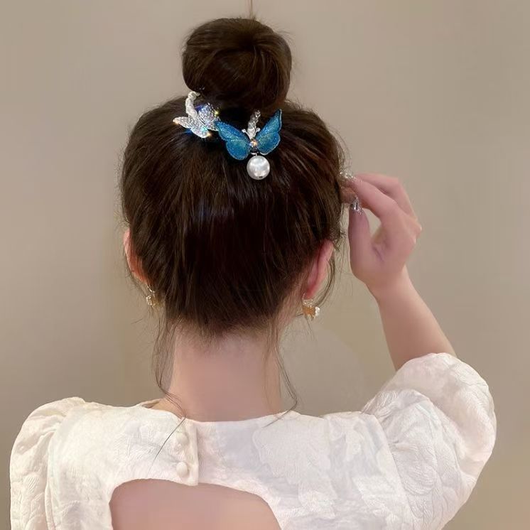 New high-end and light luxury hair accessories, elegant bun hair clips, hand-embroidered butterfly pearl ponytail clips Specification drawing