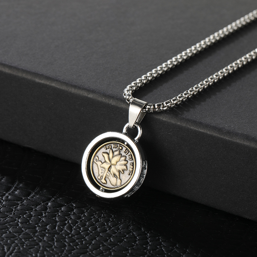 Wholesale of new 50-cent coin necklace, golden rotatable coin necklace, hip-hop niche and trendy coin pendant Specification drawing