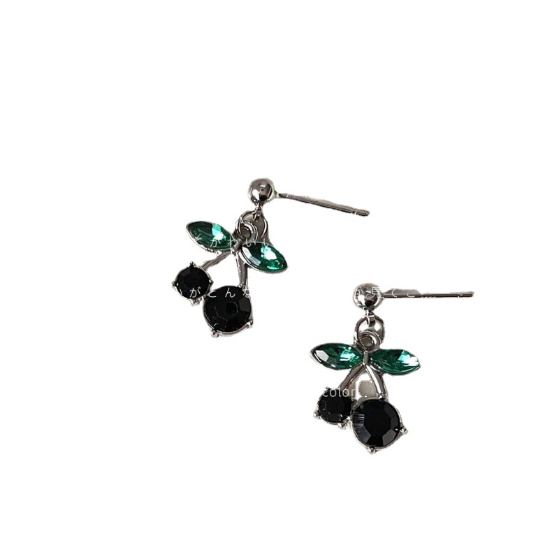 Niche diamond-encrusted cherry earrings for women, a new Korean style with a sweet and cool, spicy and fashionable look Item Picture
