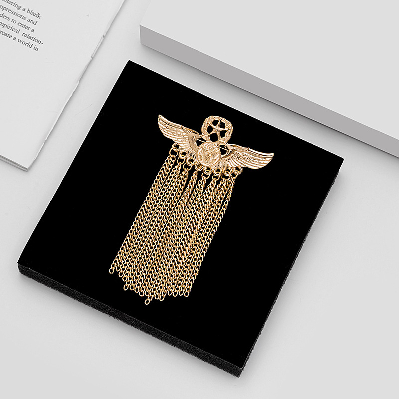 European and American brand creative British five-pointed star badge, angel wing chain tassel brooch and pin, 100 matching accessories details Picture